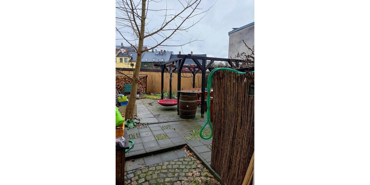 Mehrfamilienhaus, Wohnhaus Werdau - 8 Zimmer, 200 m&sup2;, 125.000&euro; | Angebot:26962795