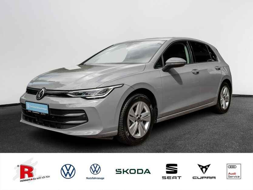 VW Golf 11.499 km 32.990 € Hamburg 22457