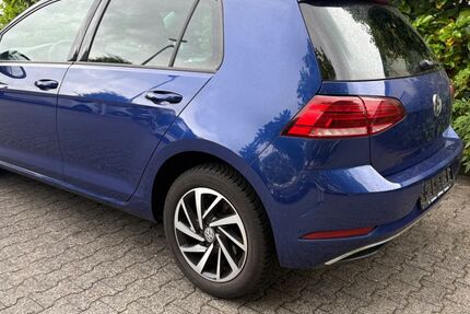 VW Golf 44.600 km 10.990 &euro; Frankfurt am Main 60389