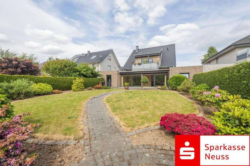 Wohnung zum Kaufen in Jüchen 339.000 € 98.5 m²
