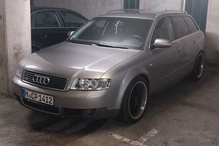 Audi A4 300.000 km 1.600 &euro; München 80933