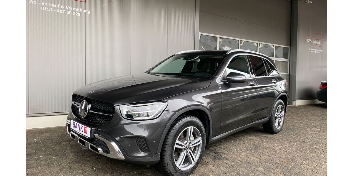 Mercedes-Benz GLC 300 120.697 km 23.950 &euro; Hilchenbach 57271
