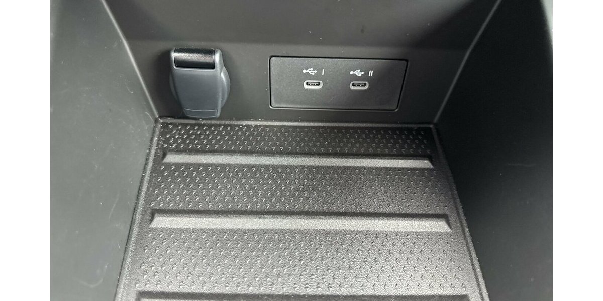 Renault Captur Techno 1.3 TCE EDC-Automatik *Kamera/Navi-A 6.685 km 25.890 &euro; Bamberg 96052