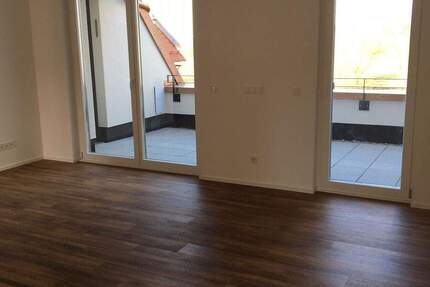 Wohnung Erlangen Bruck - 3 Zimmer, 100 m&sup2;, 1.390&euro; | Angebot:25532459