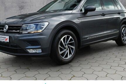VW Tiguan 87.000 km 17.980 &euro; Plauen 08527