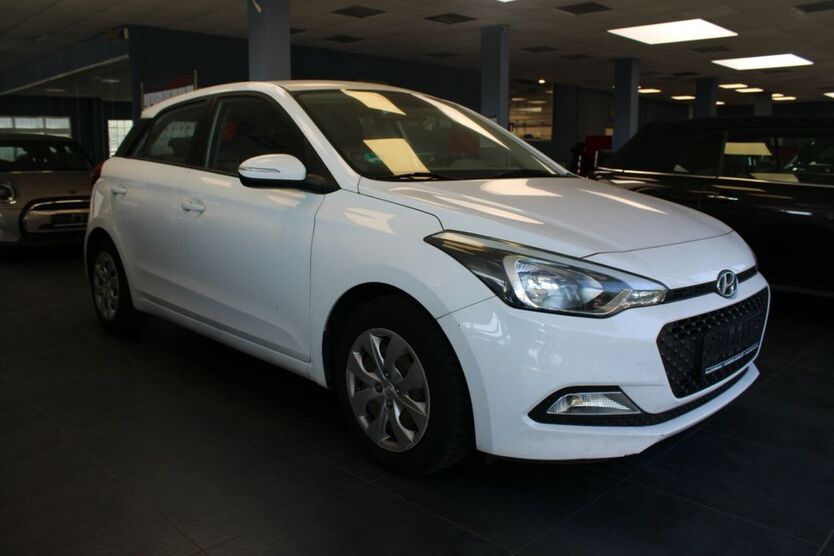 Hyundai i20 98.650 km 7.980 € Euskirchen 53881