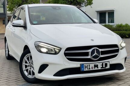 Mercedes B 180