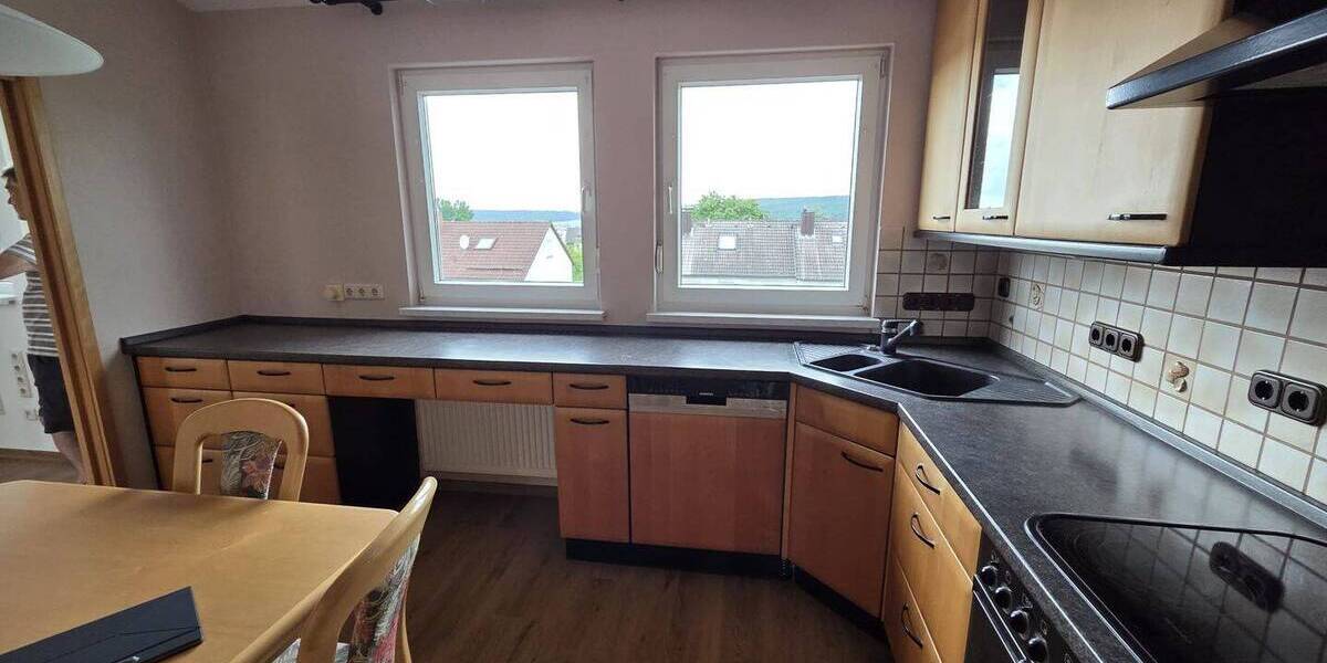 Etagenwohnung Petersberg - 3 Zimmer, 75 m&sup2;, 760&euro; | Angebot:26796420