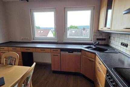 Wohnung Petersberg - 3 Zimmer, 75 m&sup2;, 760&euro; | Angebot:26796420