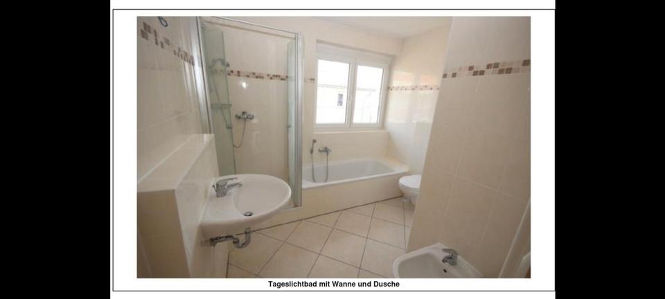 Reihenhaus Kaufering - 4 Zimmer, 124 m&sup2;, 1.990&euro; | Angebot:26417760