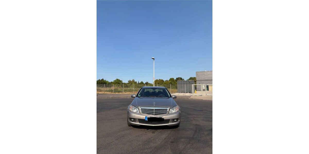 Mercedes-Benz C 180 159.000 km 7.000 &euro; Bonn 53119