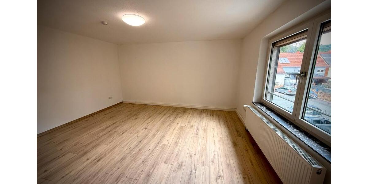 Einfamilienhaus Rammelsbach - 9 Zimmer, 175 m&sup2;, 239.000&euro; | Angebot:26580330