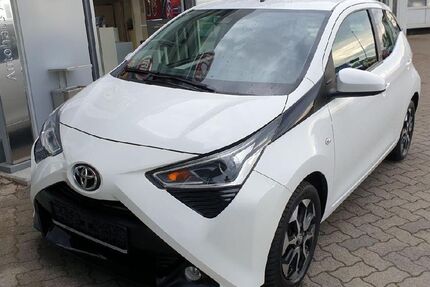 Toyota Aygo (X) 51.176 km 11.850 &euro; Kleinkitzighofen-Lamerdingen 86862