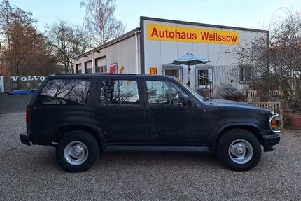 Ford Explorer 248.000 km 4.900 &euro; Köln Porz 51147