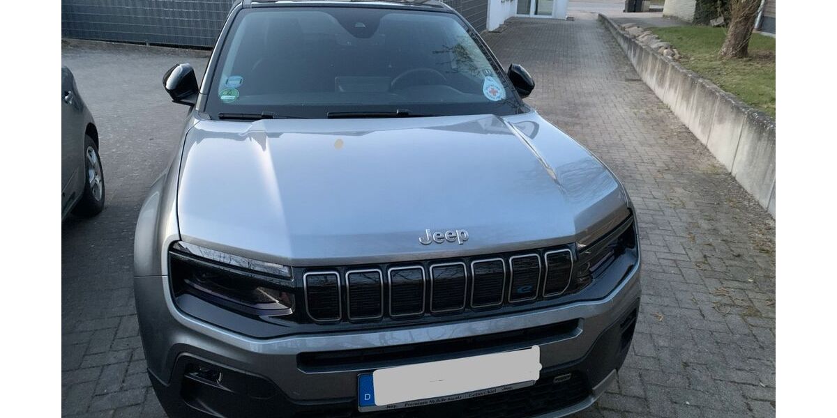 Jeep Avenger 34.000 km 21.500 &euro; Schwarzenbek 21493