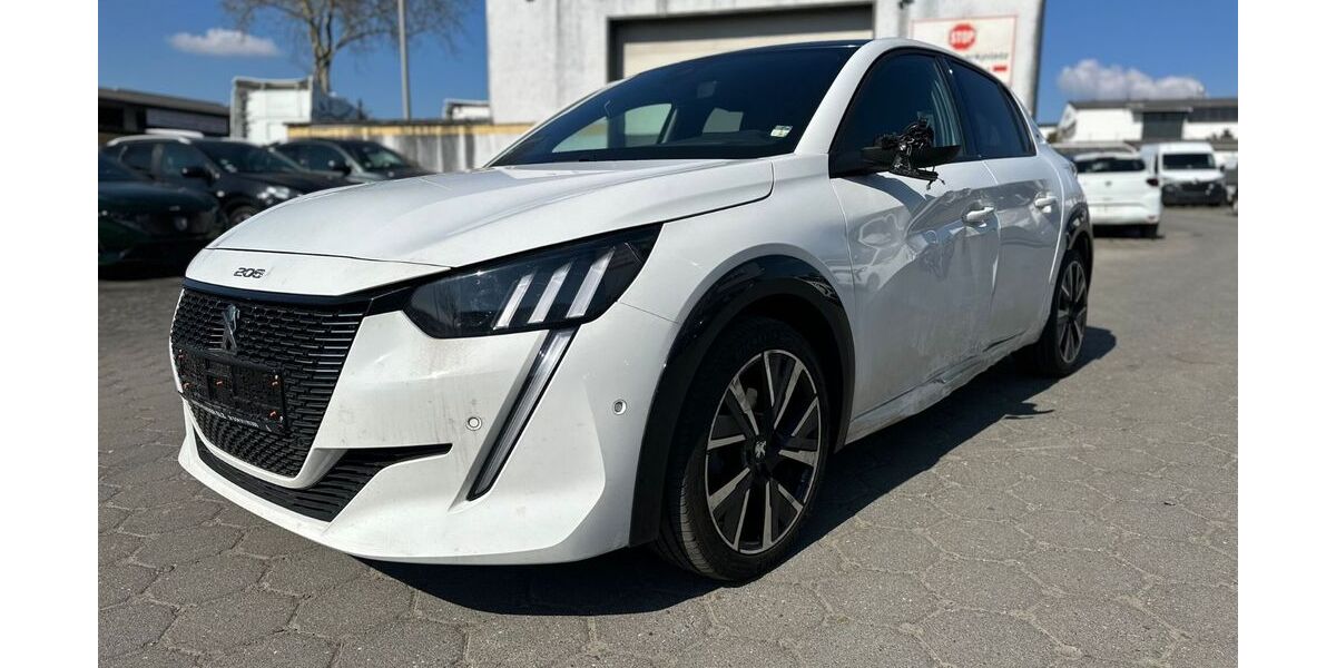Peugeot 208 30.000 km 10.999 &euro; Elz 65604