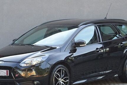 Ford Focus 158.949 km 8.700 € Burgstädt 09217