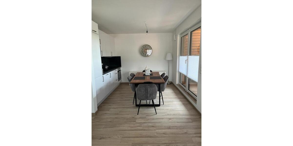 Etagenwohnung Berge - 2 Zimmer, 80 m&sup2;, 850&euro; | Angebot:26411286