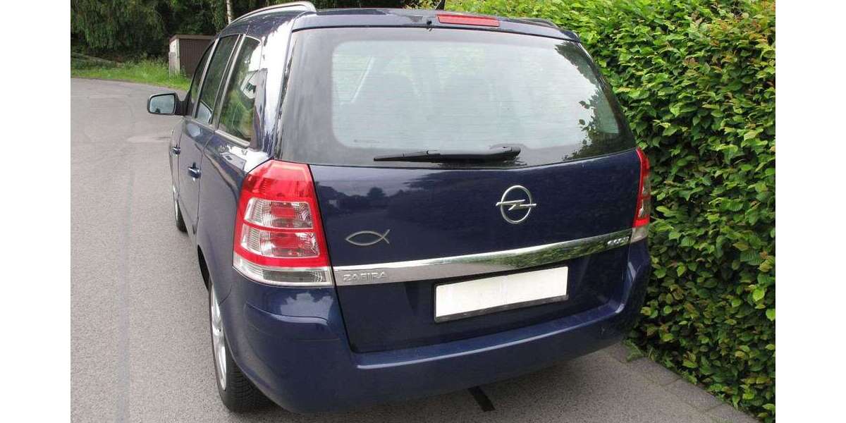 Opel Zafira B Edition 7Sitzer 2.Hand Scheckheft 193.000 km 1.111 &euro; Bergneustadt 51702