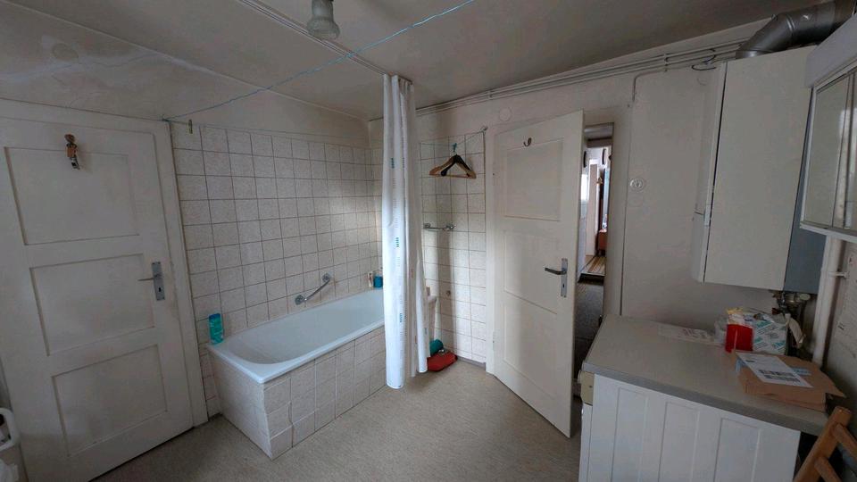 Mehrfamilienhaus, Wohnhaus Buchen (Odenwald) - 9 Zimmer, 220 m&sup2;, 295.000&euro; | Angebot:26623669