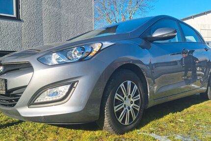 Hyundai i30 101.000 km 7.600 &euro; Fehmarn 23769