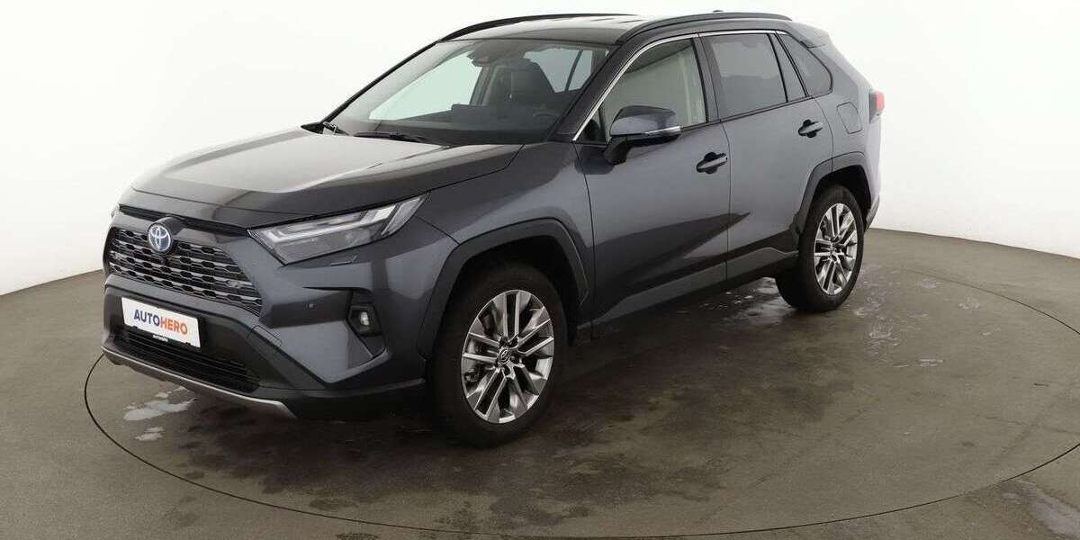 Toyota RAV 4 4.215 km 44.300 &euro; Neufahrn 85375
