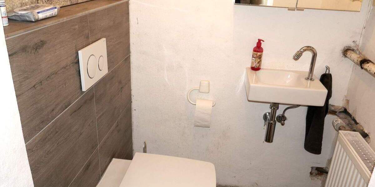 Reihenmittelhaus Stuttgart (-Bergheim) Bergheim - 5 Zimmer, 120 m&sup2;, 459.000&euro; | Angebot:25156393