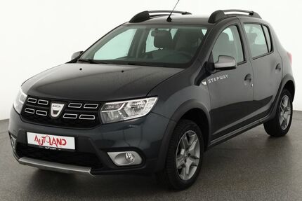 Dacia Sandero 62.151 km 13.990 &euro; Dresden 01069