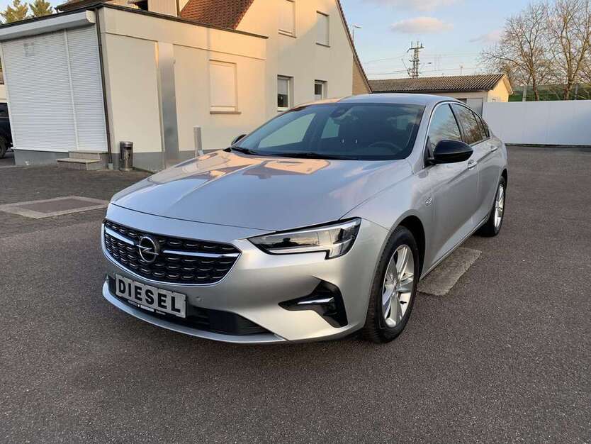Opel Insignia 72.500 km 14.990 € Heilbronn 74081