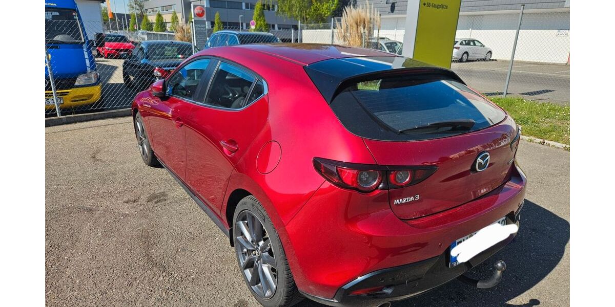 Mazda 3 32.000 km 19.000 &euro; Baienfurt 88255