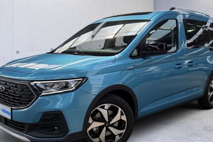 Ford Tourneo Connect 4.000 km 39.990 &euro; Freiburg im Breisgau 79108
