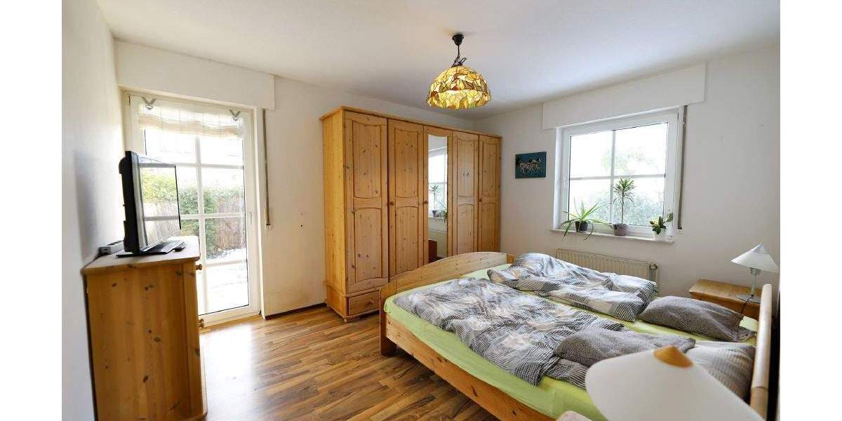 Etagenwohnung Lage Waddenhausen - 3 Zimmer, 85 m&sup2;, 160.000&euro; | Angebot:24608152