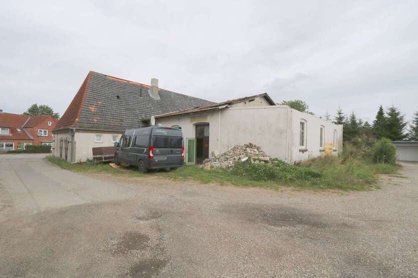 Grundstück zu verkaufen in Riepsdorf Altratjensdorf 250.000 € 1093 m²