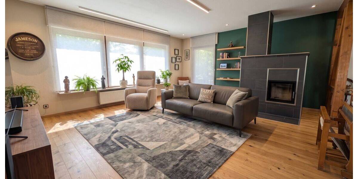Einfamilienhaus Kaiserslautern Dansenberg - 7 Zimmer, 215 m&sup2;, 438.000&euro; | Angebot:26881480