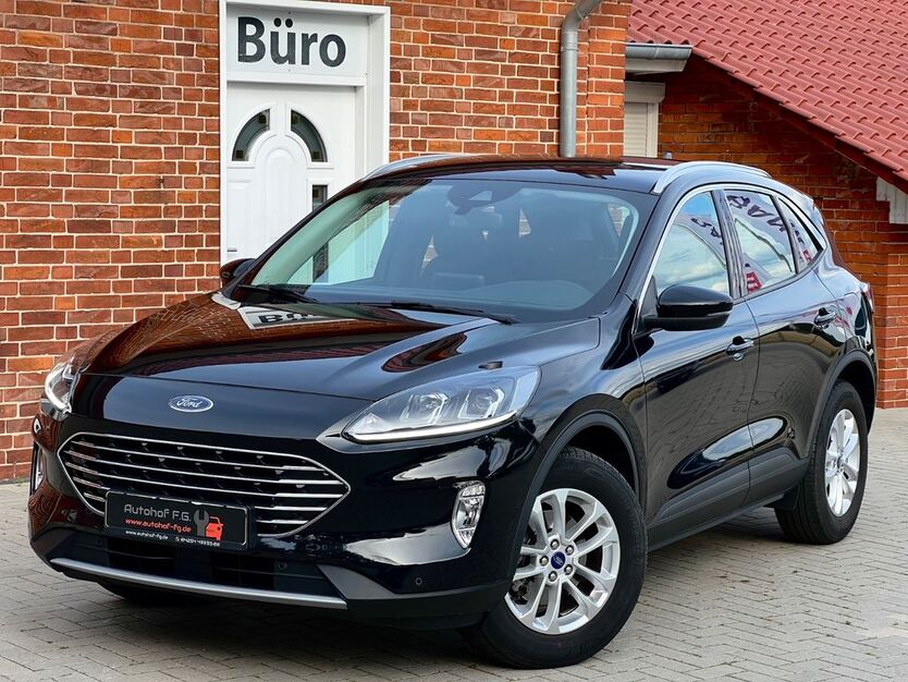 Ford Kuga 43.000 km 22.950 € Eystrup 27324