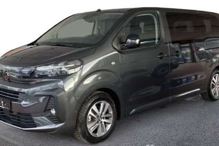 Peugeot Traveller 7.489 km 38.990 &euro; Itzehoe 25524