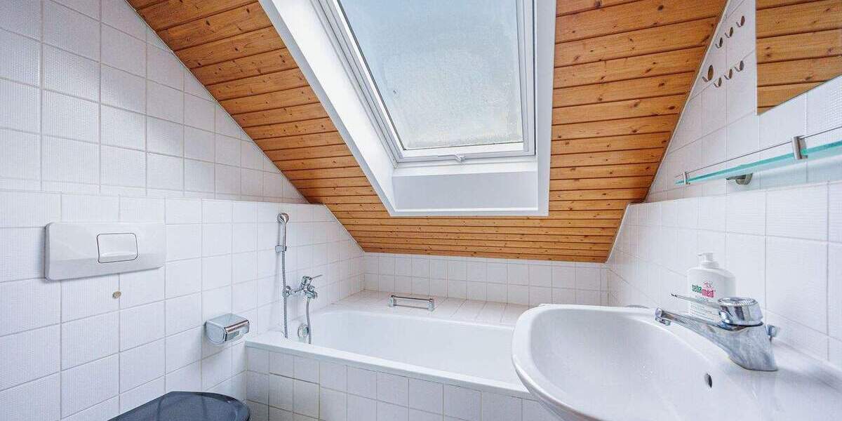 Etagenwohnung Asperg - 2 Zimmer, 52 m&sup2;, 179.000&euro; | Angebot:25698041
