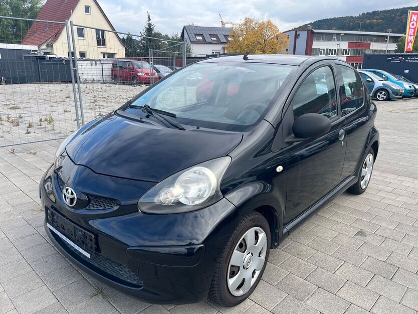 Toyota Aygo (X) 179.000 km 1.400 € Sulzbach Murr 71560