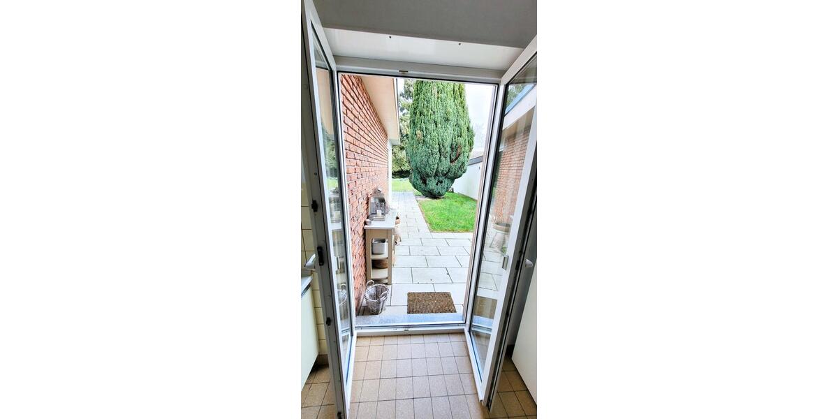 Erdgeschoßwohnung Saarlouis - 3 Zimmer, 120 m&sup2;, 1.200&euro; | Angebot:26388761
