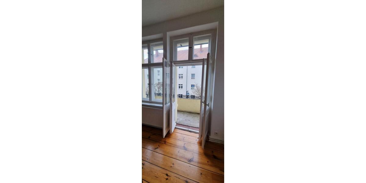 Etagenwohnung Neuruppin - 4 Zimmer, 120 m&sup2;, 1.080&euro; | Angebot:26190403