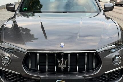 Maserati Levante 65.900 km 38.999 &euro; München 81549