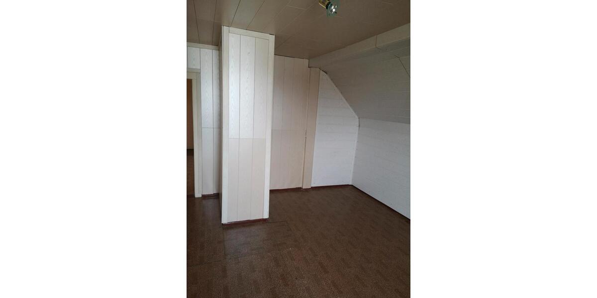 Doppelhaushälfte Burg - 4 Zimmer, 100 m&sup2;, 88.000&euro; | Angebot:26918503