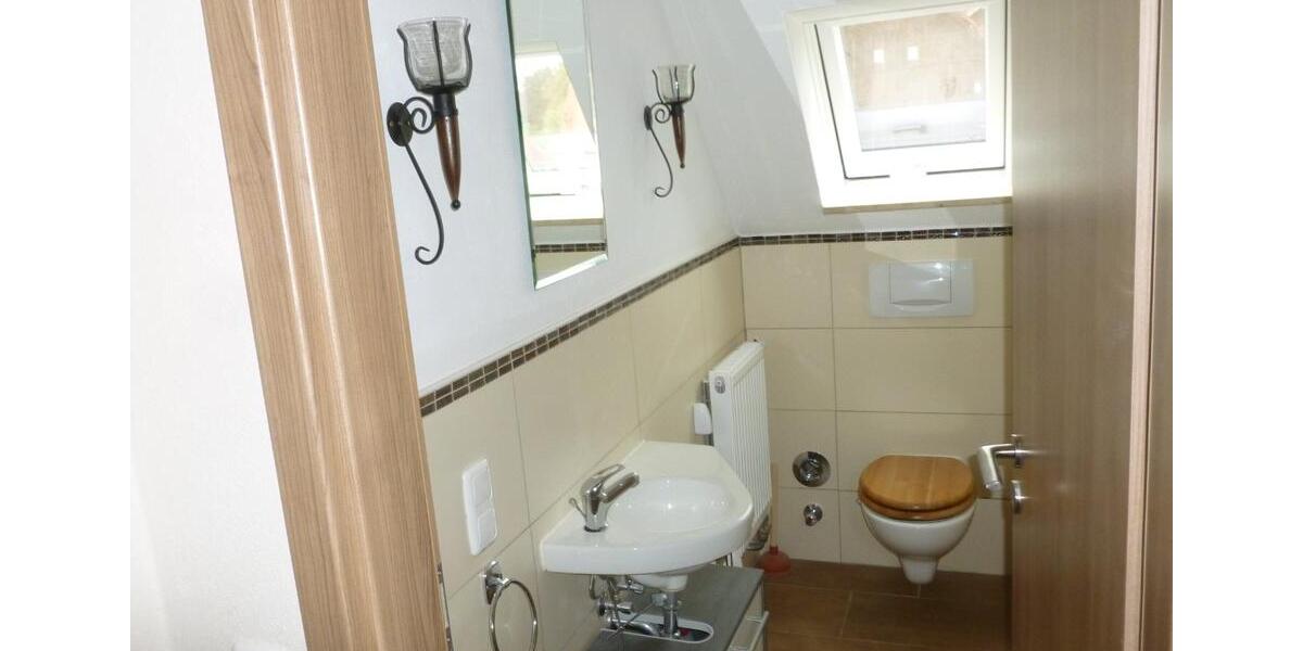 Dachgeschoßwohnung Ebermannstadt - 4 Zimmer, 123 m&sup2;, 950&euro; | Angebot:24354153