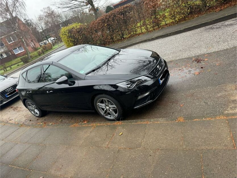 Seat Leon 70.000 km 18.900 € Hamburg 21129