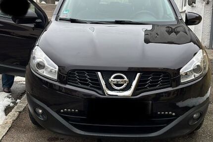 Nissan Qashqai 102.000 km 8.799 &euro; Wallerstein 86757