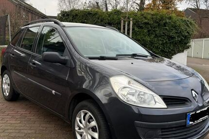 Renault Clio 178.200 km 2.500 &euro; Stockelsdorf 23617
