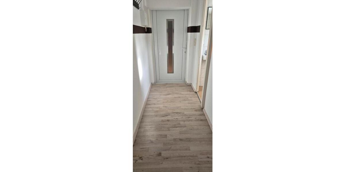 Dachgeschoßwohnung Mühlhausen (Thüringen) - 2 Zimmer, 50 m&sup2;, 250&euro; | Angebot:26339584