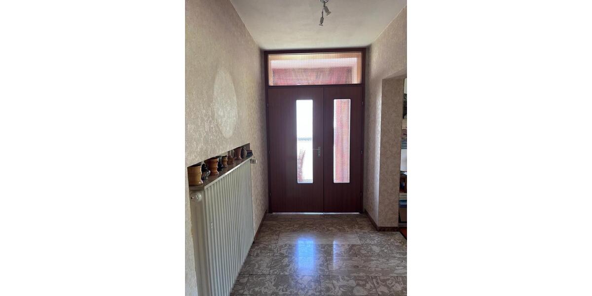 Einfamilienhaus Gersheim - 5.5 Zimmer, 200 m&sup2;, 299.000&euro; | Angebot:26979749