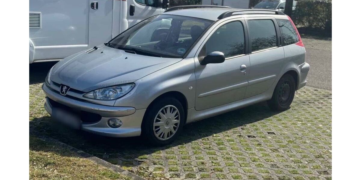 Peugeot 206 300.000 km 800 &euro; Waiblingen 71334
