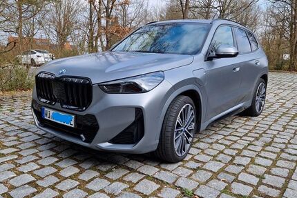 BMW X1 22.841 km 46.890 &euro; Höchberg 97204